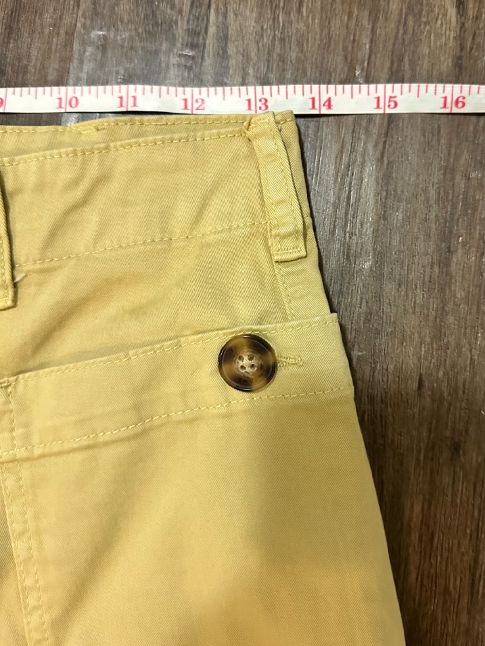 Frame Patch Pocket Denim Cargo Pants In Washed Tan. Size 27 - Picture 13 of 16
